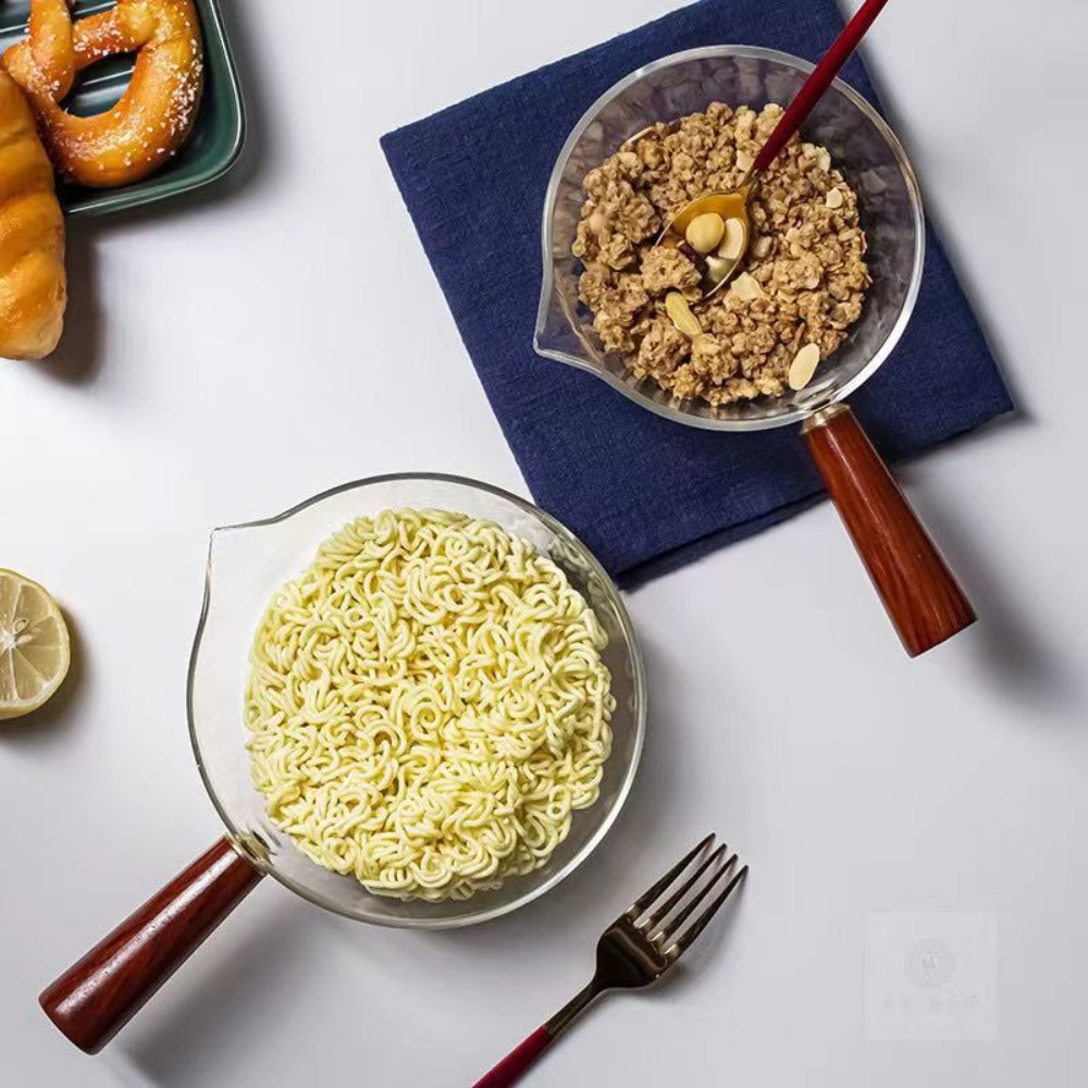 Baby Food Bowl - Miska na sałatkę z drewnianą rączką,